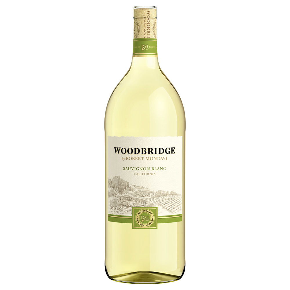 images/wine/WHITE WINE/Woodbridge Sauvignon Blanc 1.5L.jpg